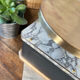 Old grocer's scale restored