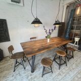 Table industrielle en bois