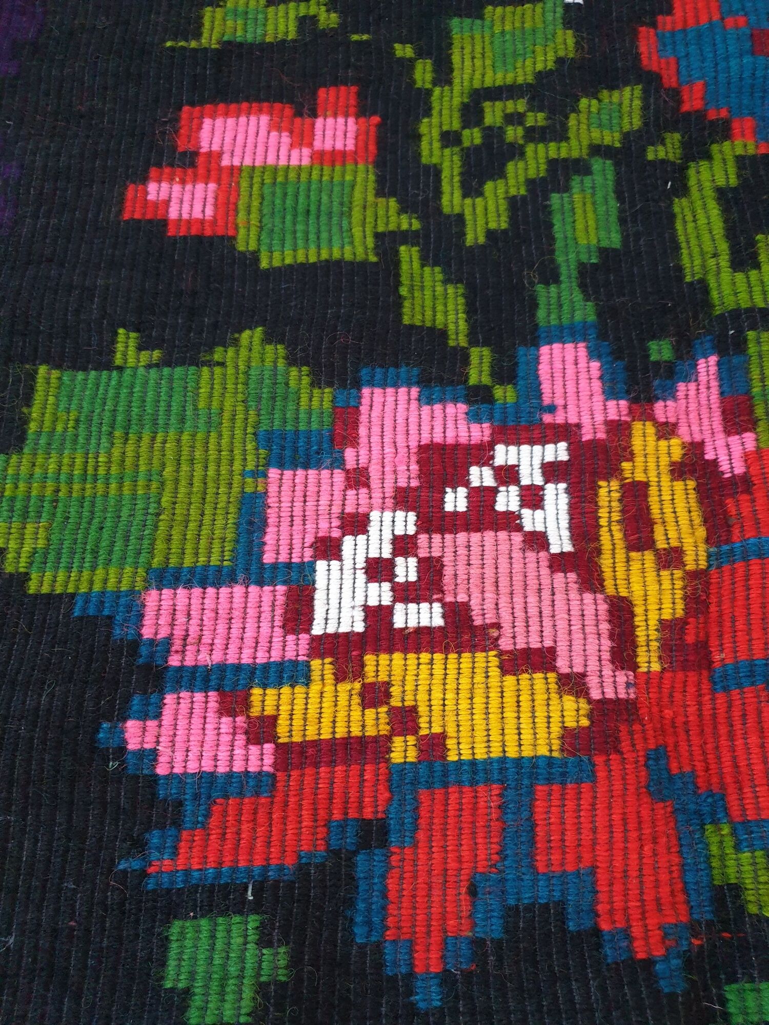 Handwoven summerish floral rug, black background with colorful delicate flowers 152x238cm