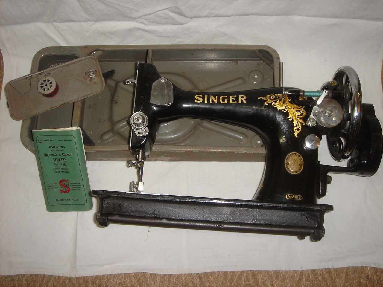 Singer Napoleon III sewing machine