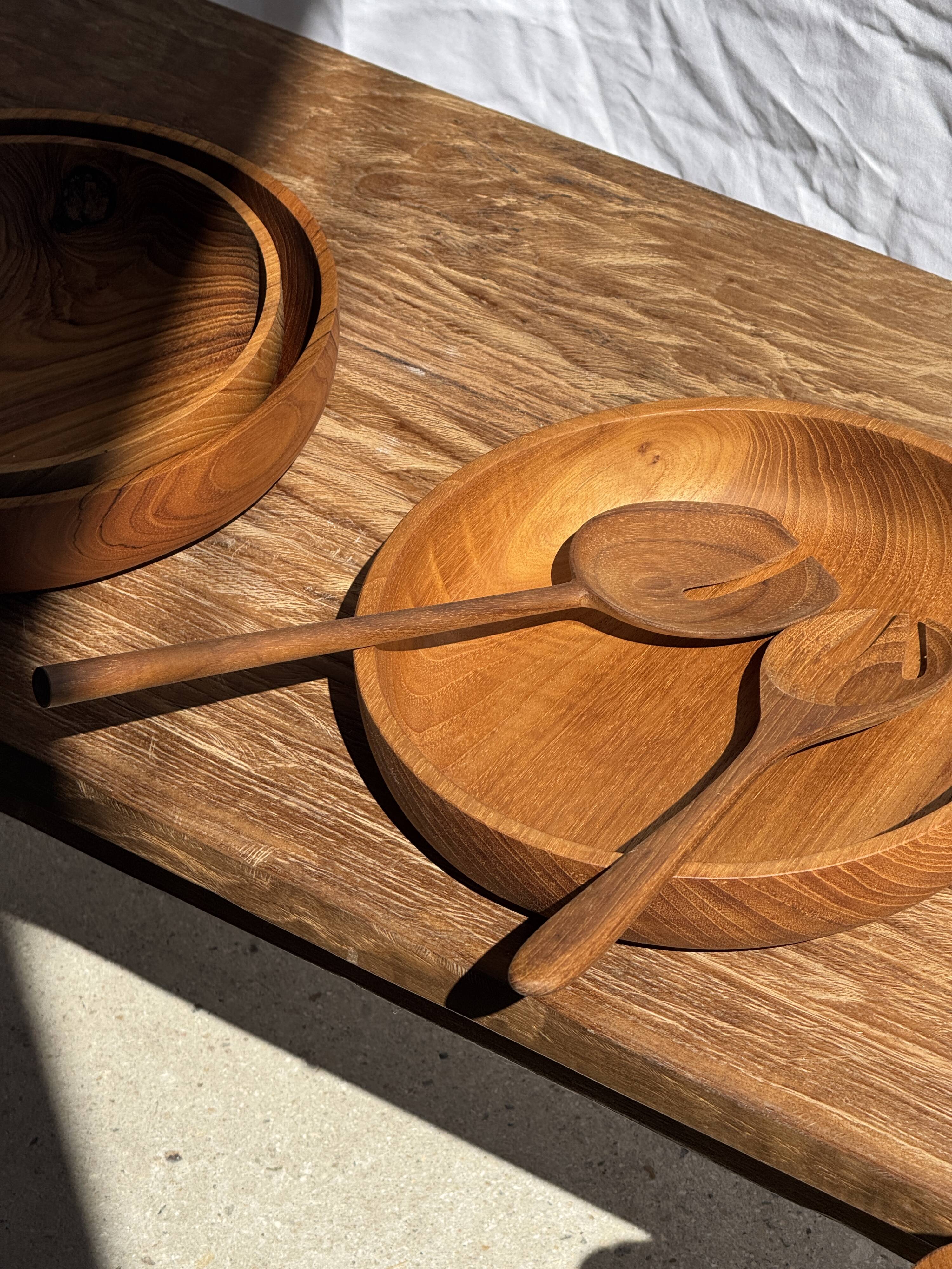 Salad server or large teak spoon, oval shape, split, L30 D9