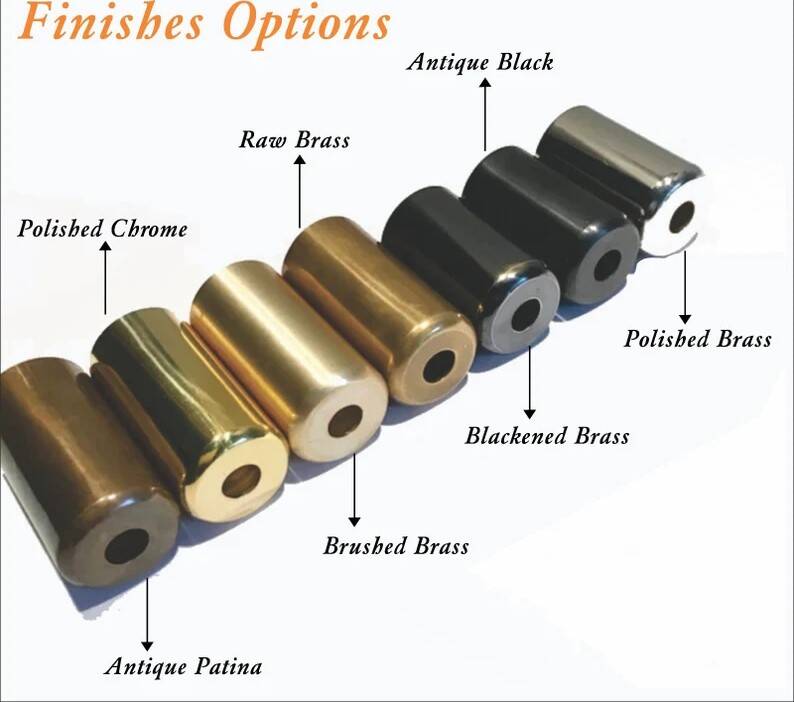 Lampadaire en laiton de style italien du milieu du siècle avec base et abat-jour en forme de cône - MCM fait à la main