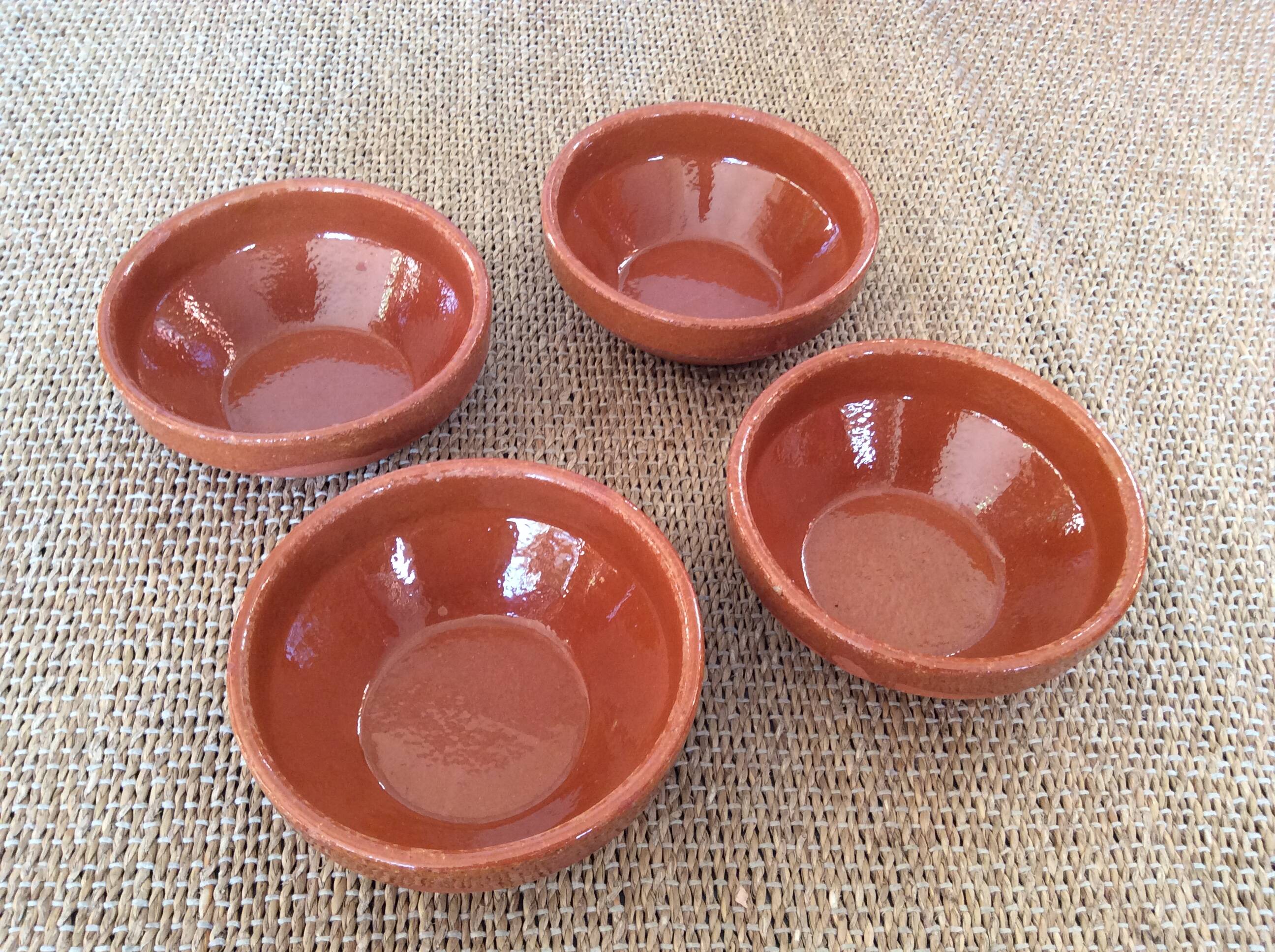 4 glazed terracotta bowls