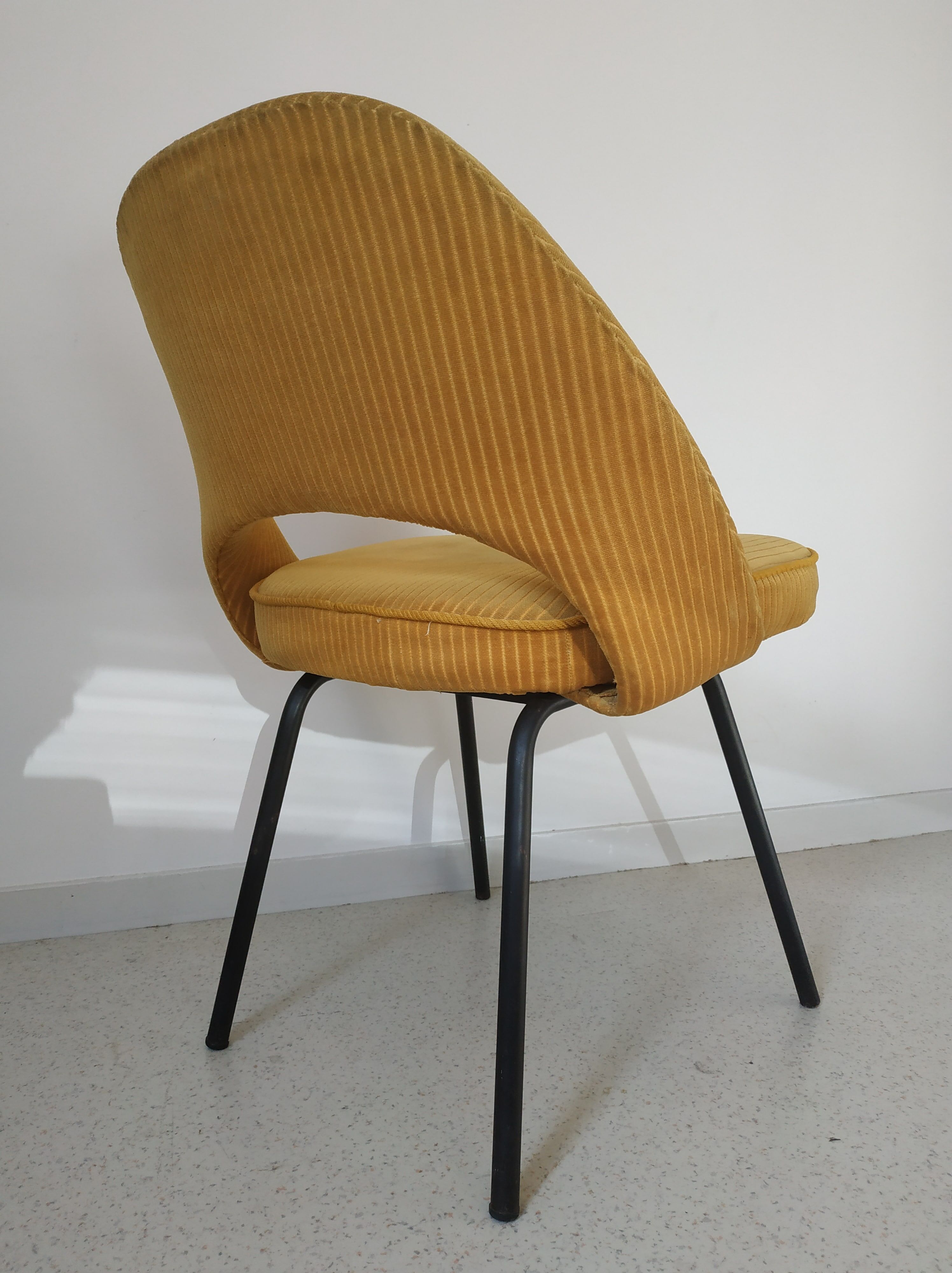 Chair by Eero Saarinen Knoll edition 1950