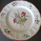 Four flat earthenware plates including 2 Luneville