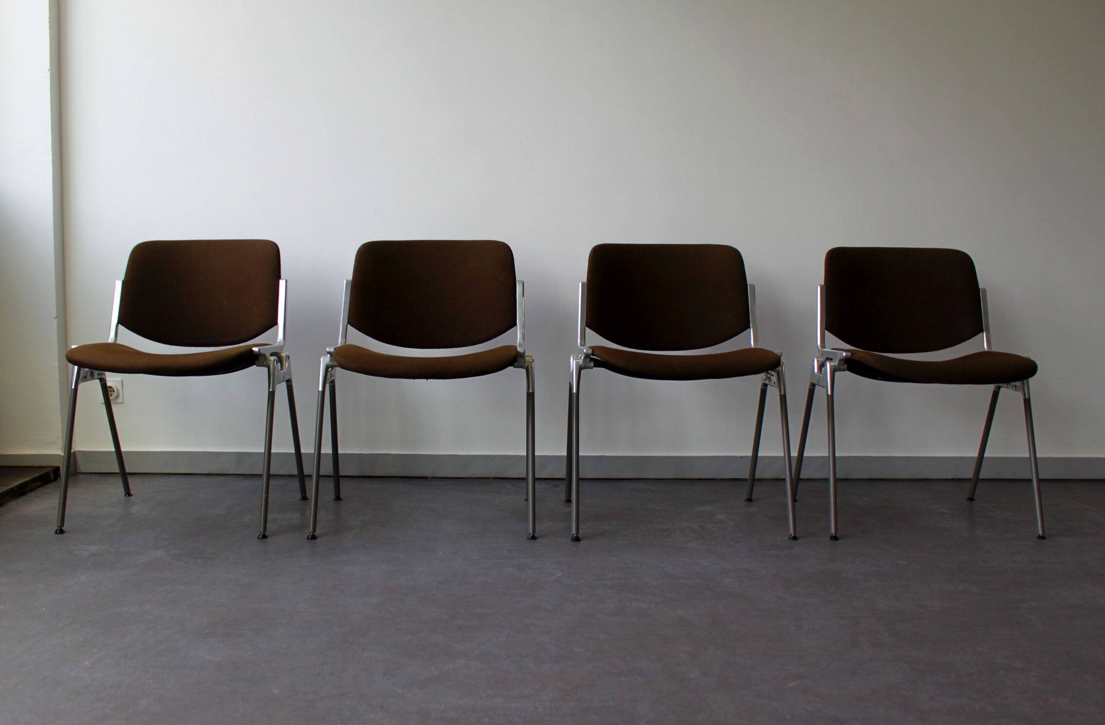 Set of 4 DSC 106 chairs by Giancarlo Piretti for Castelli, Italy, 70s