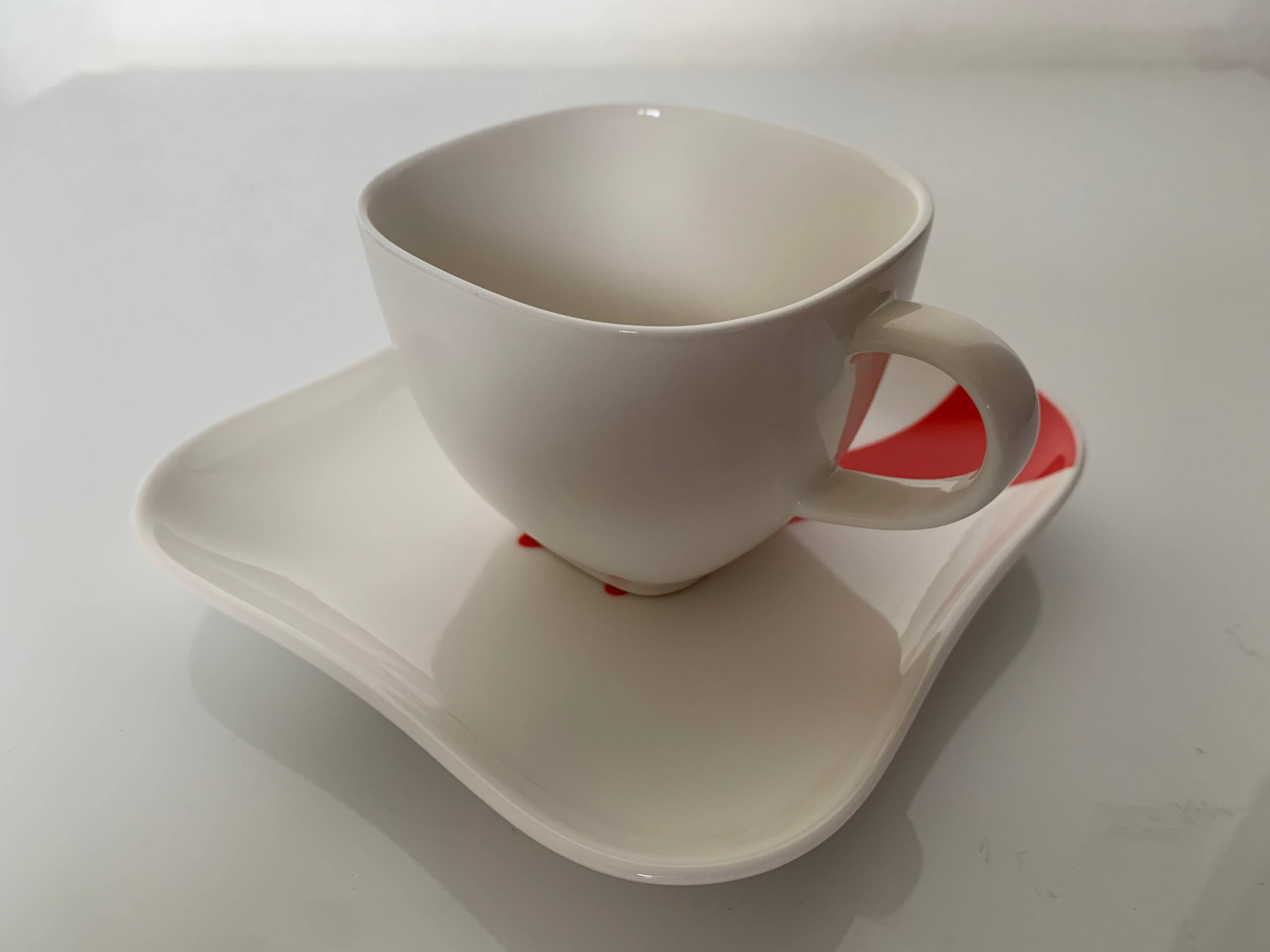 Tasse et soucoupe décor " vivo happy hand cherry"