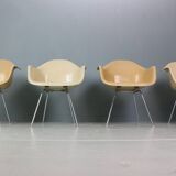 Charles & Ray Eames Set of 4 Off white "H-Base" Chairs for Herman Miller, 1960