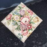 Tabouret en tissu