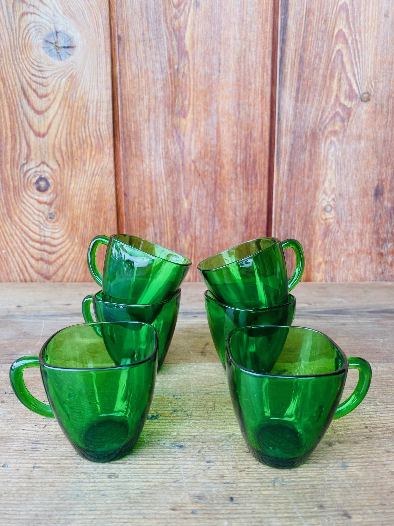 6 vintage Vereco coffee cups