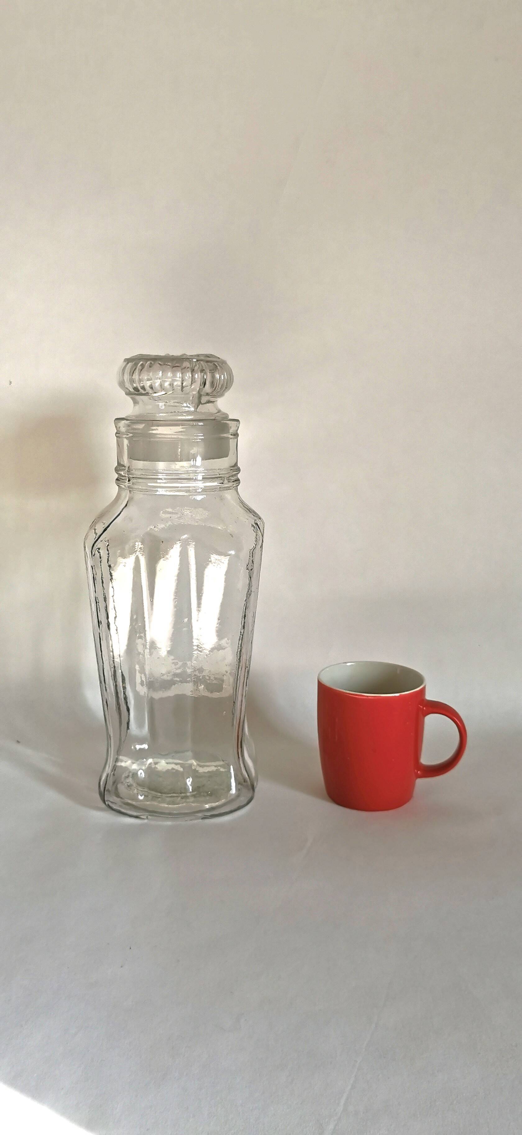 Sweet jar or apothecary jar