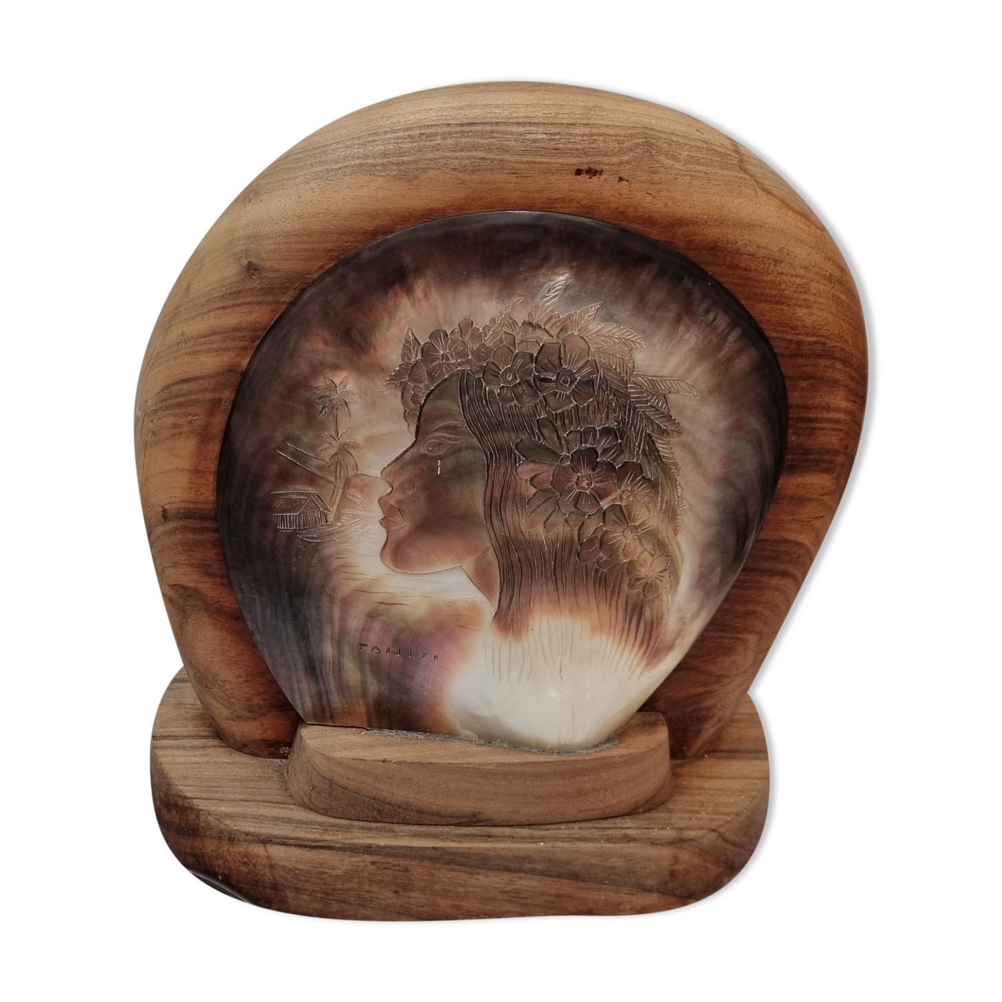 Tahitian lamp, 1980, carved pearl oyster shell