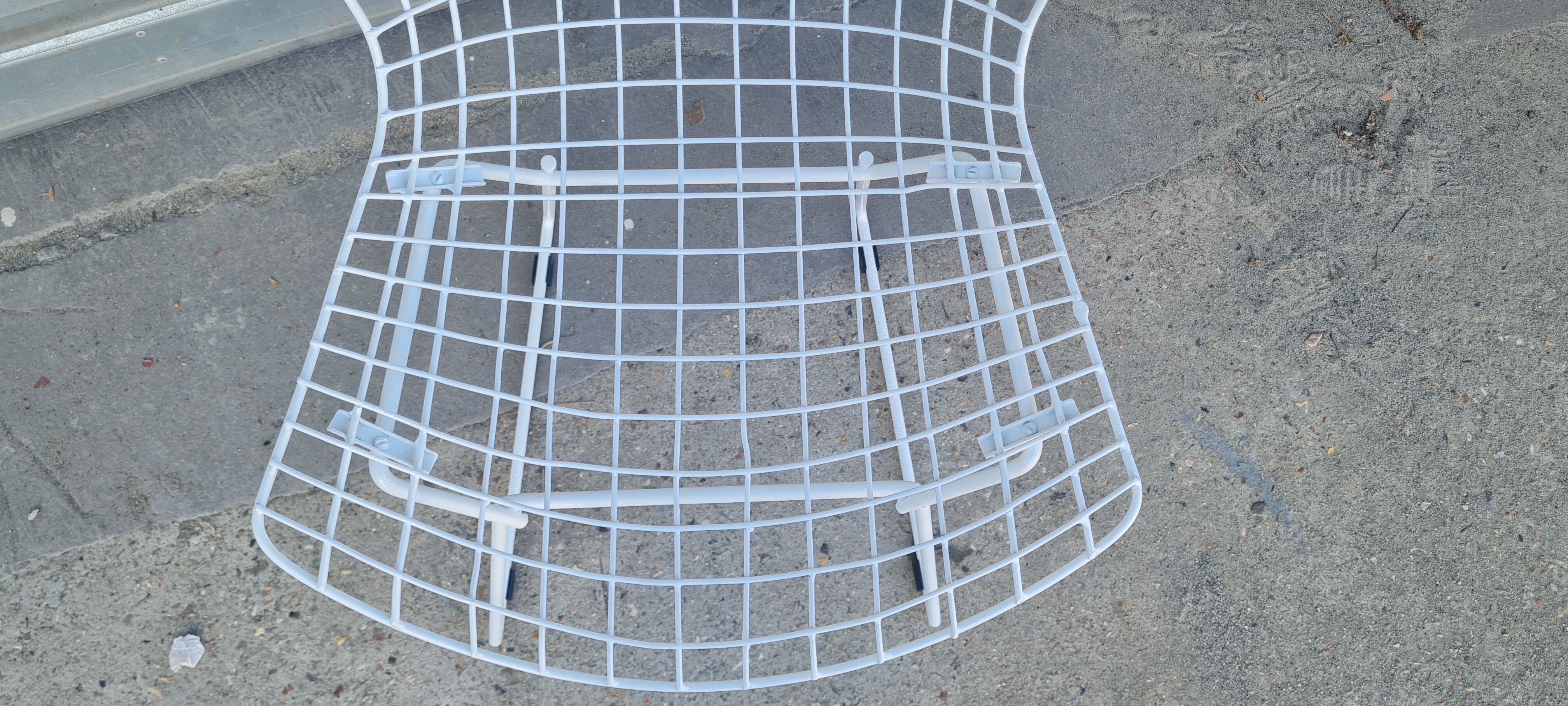 Chair wire by Harry Bertoia