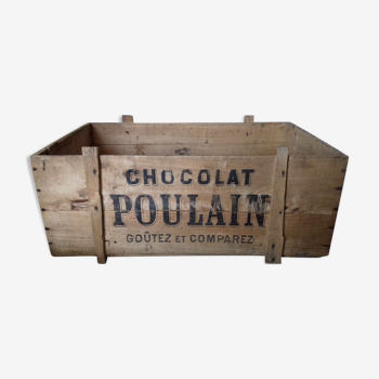 Old foal chocolate wooden case