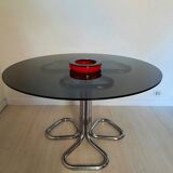 Table 70s, chrome and crystal metal, cobra design model by Giotto Stoppino.