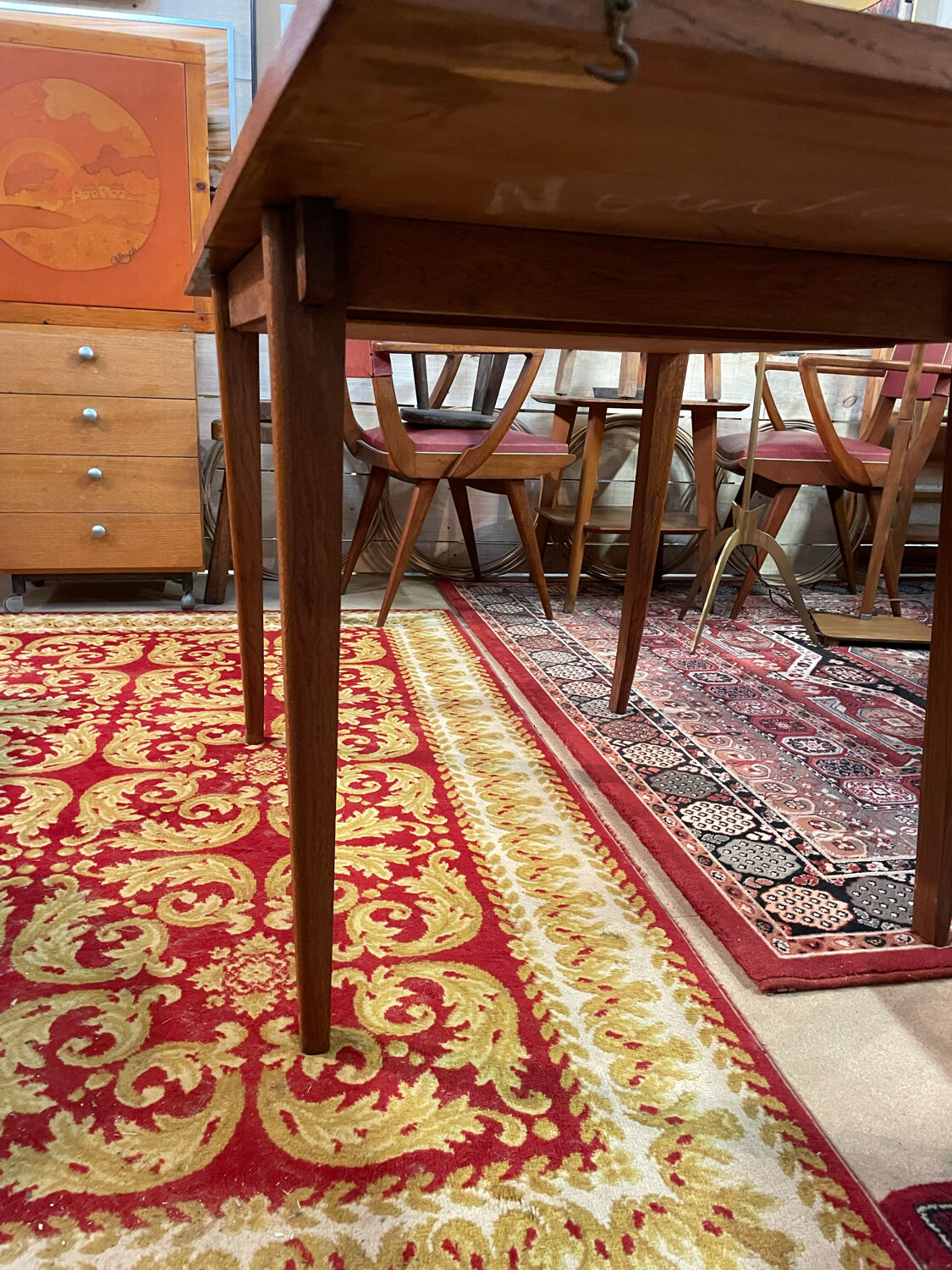 Vintage square portfolio table ep 50/60