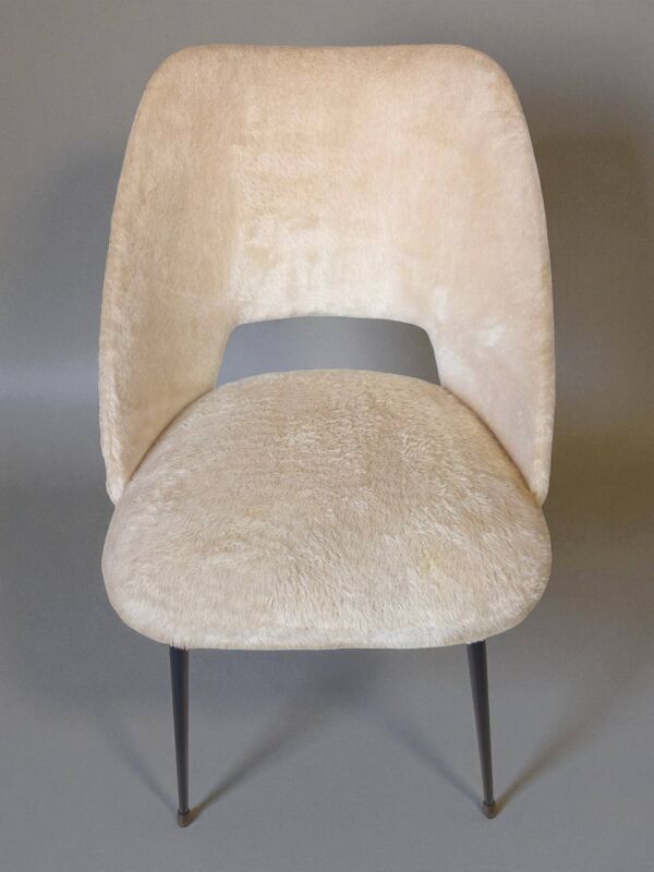 Chaise tonneau vintage