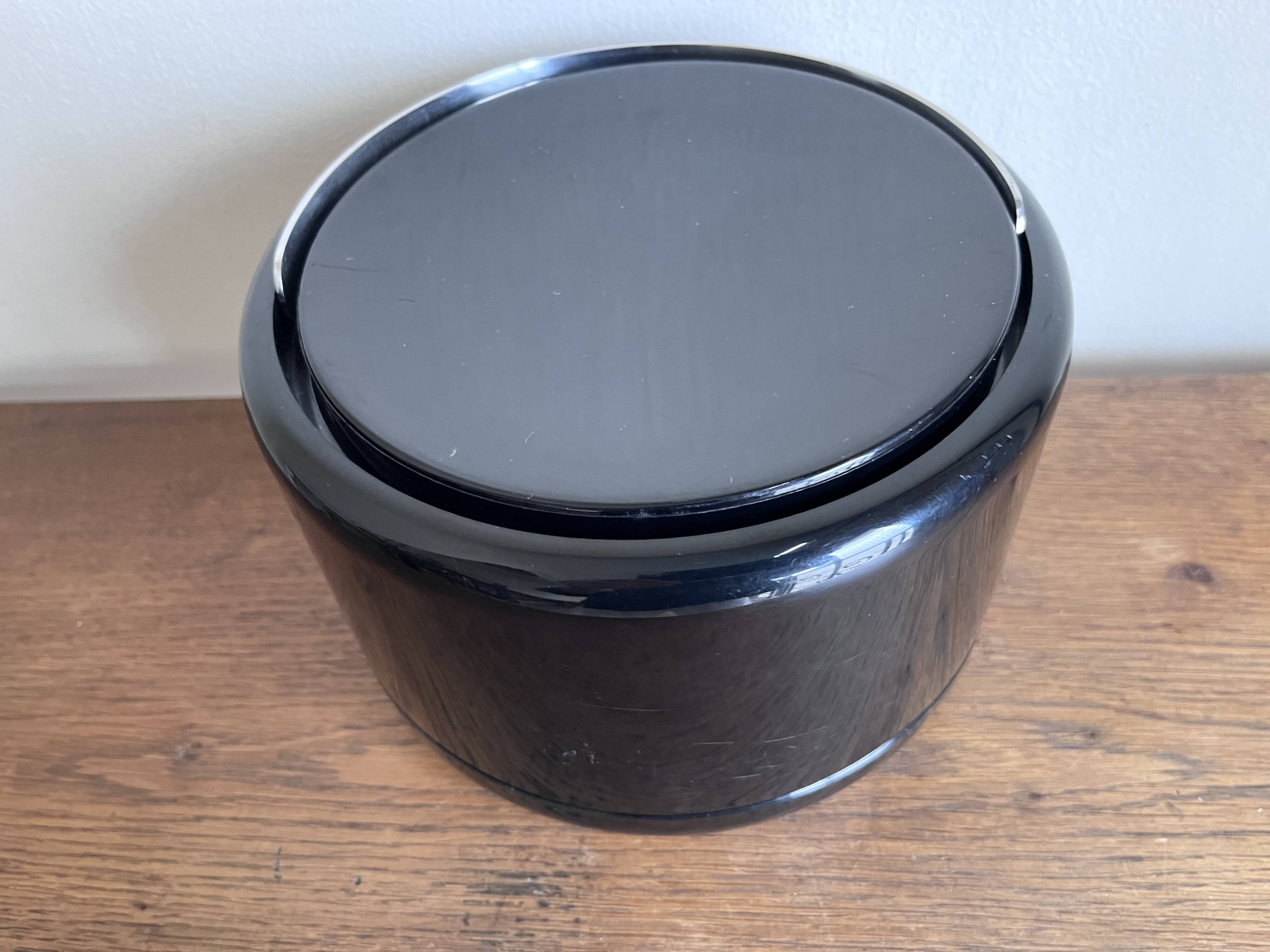 Stelton Denmark ice bucket by Eric Magnussen Space Age 1970