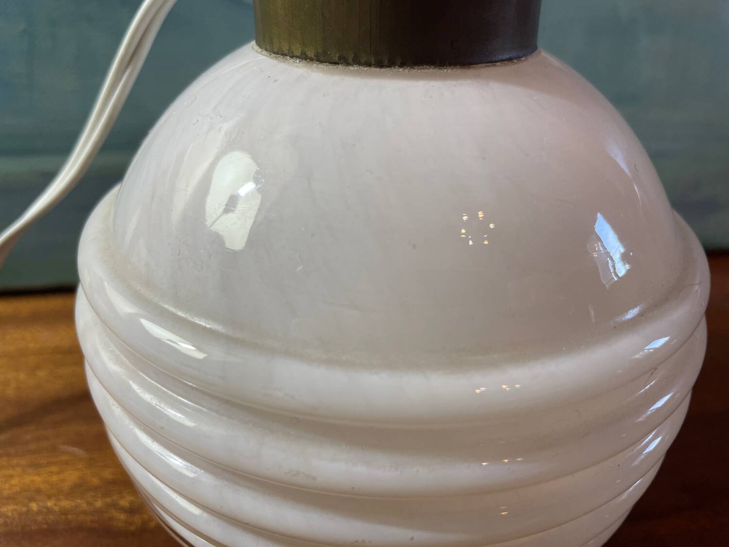 Art Deco lamp pink glass