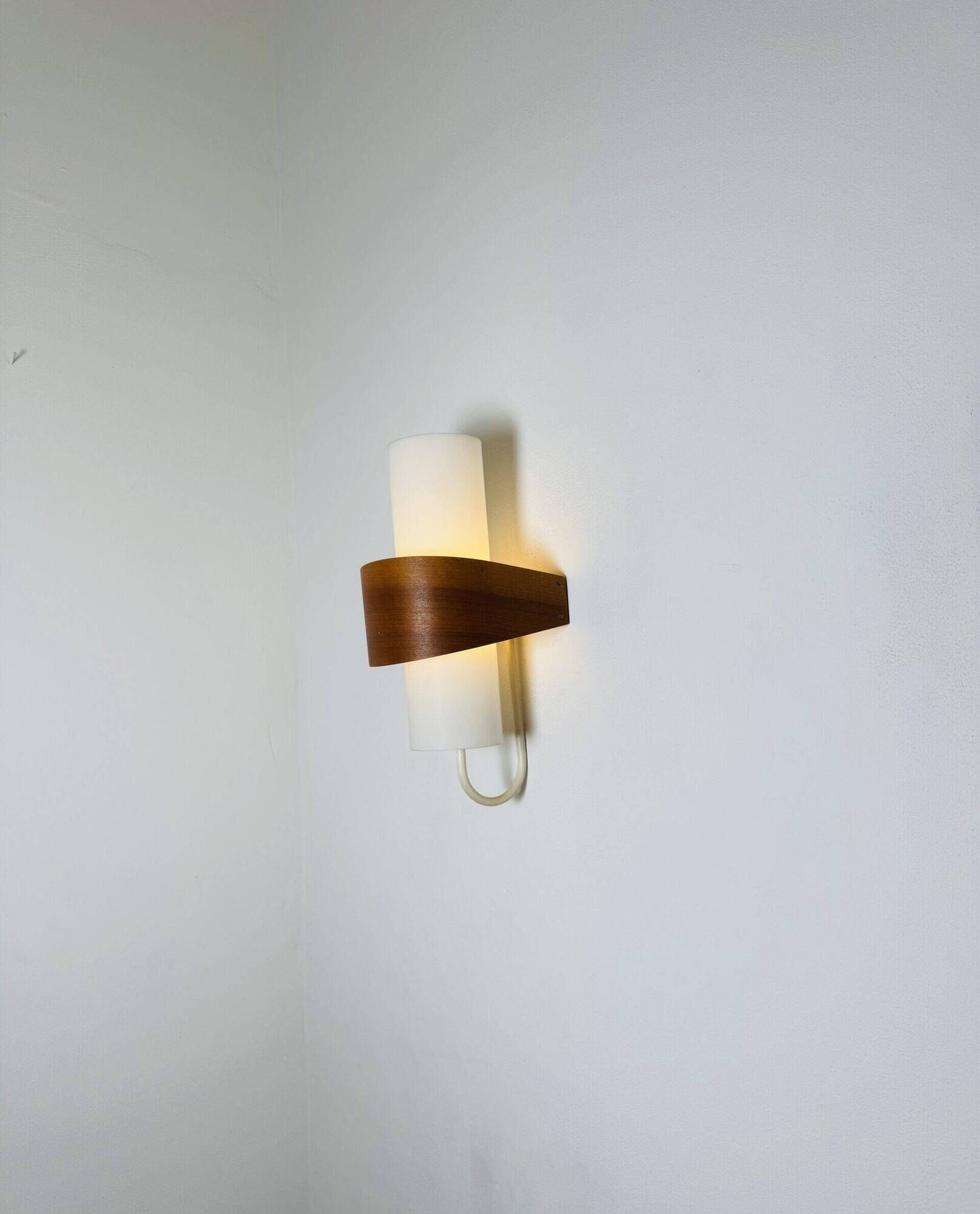Nx40 Wall Lamp In Wood And Opal Glass By Louis Kalff For Philips, The Netherlands, 1950S