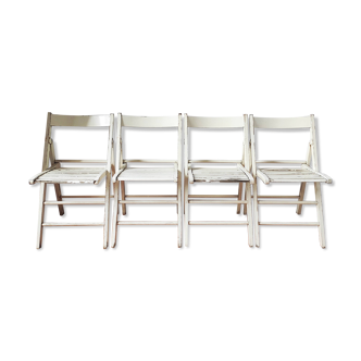 Set of 4 vintage folding chairs with wabi sabi patina