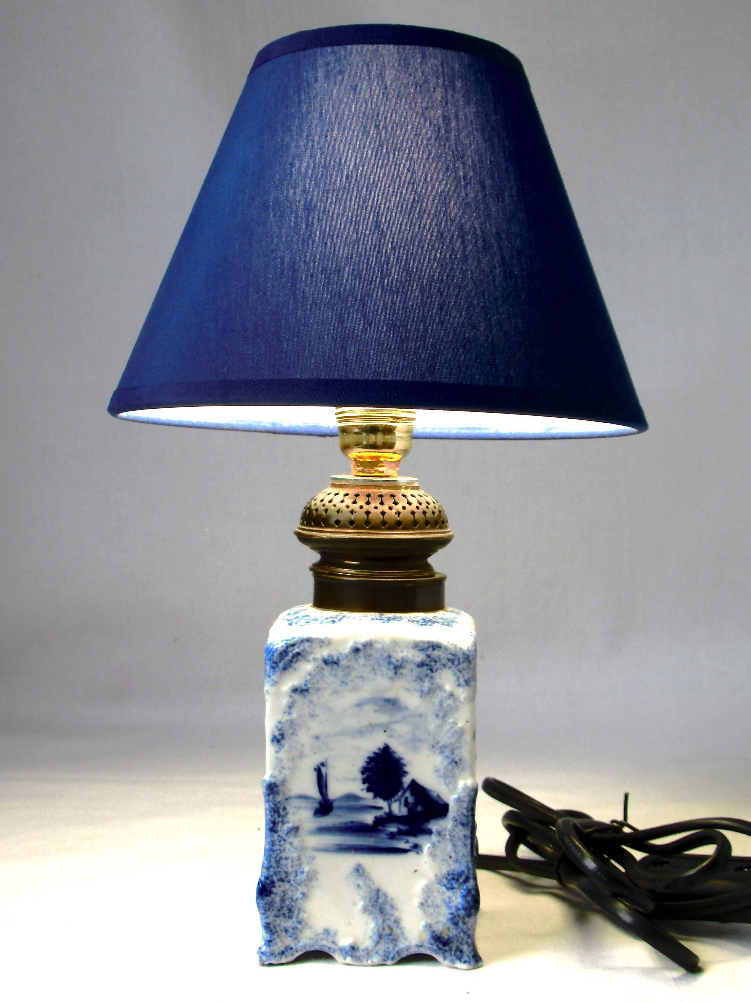 Bedside lamp