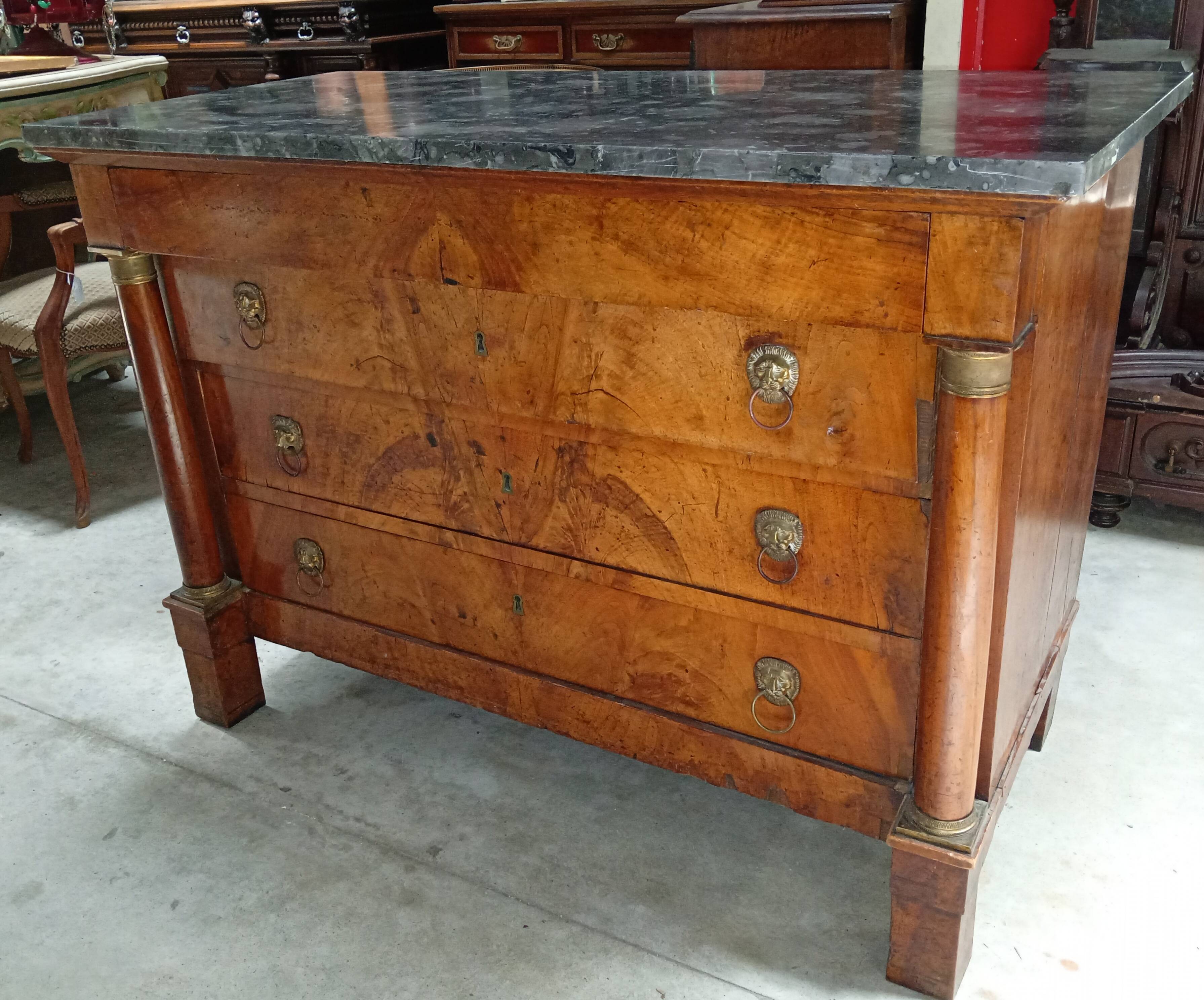 Important Empire Commode in walnut – black marble – 19th century