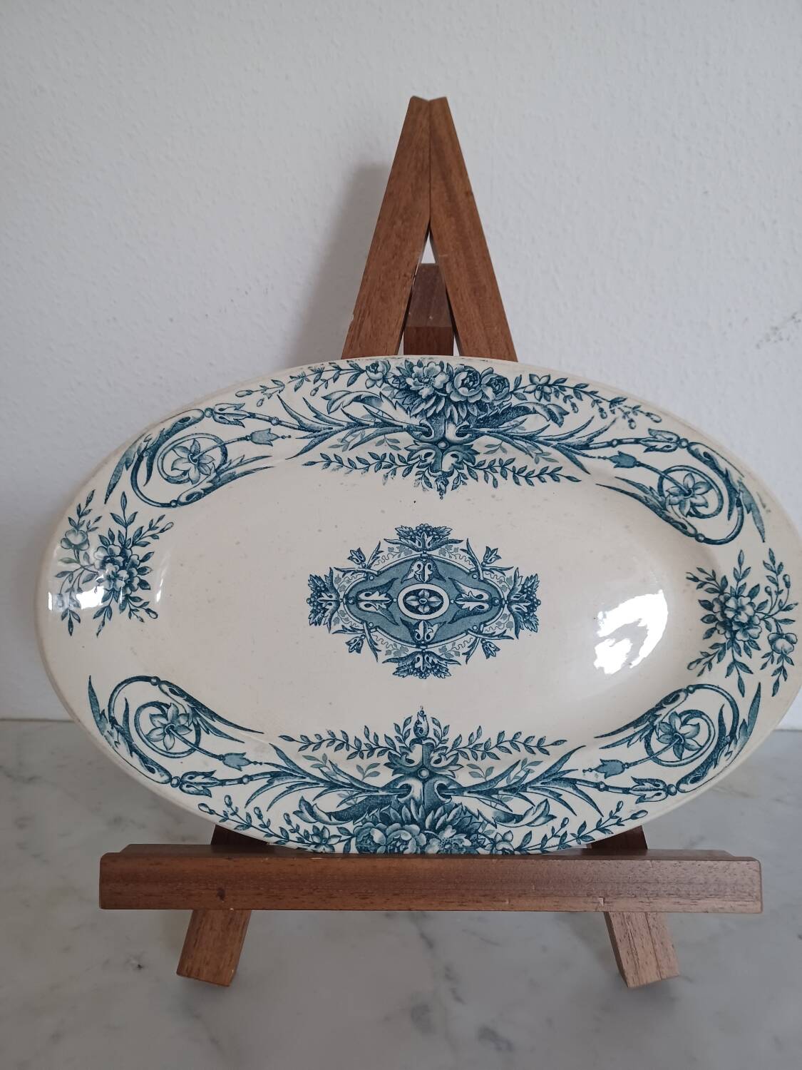 Oval plate Louis XVI Pexonne