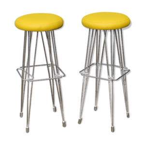 tabourets de bar pieds
