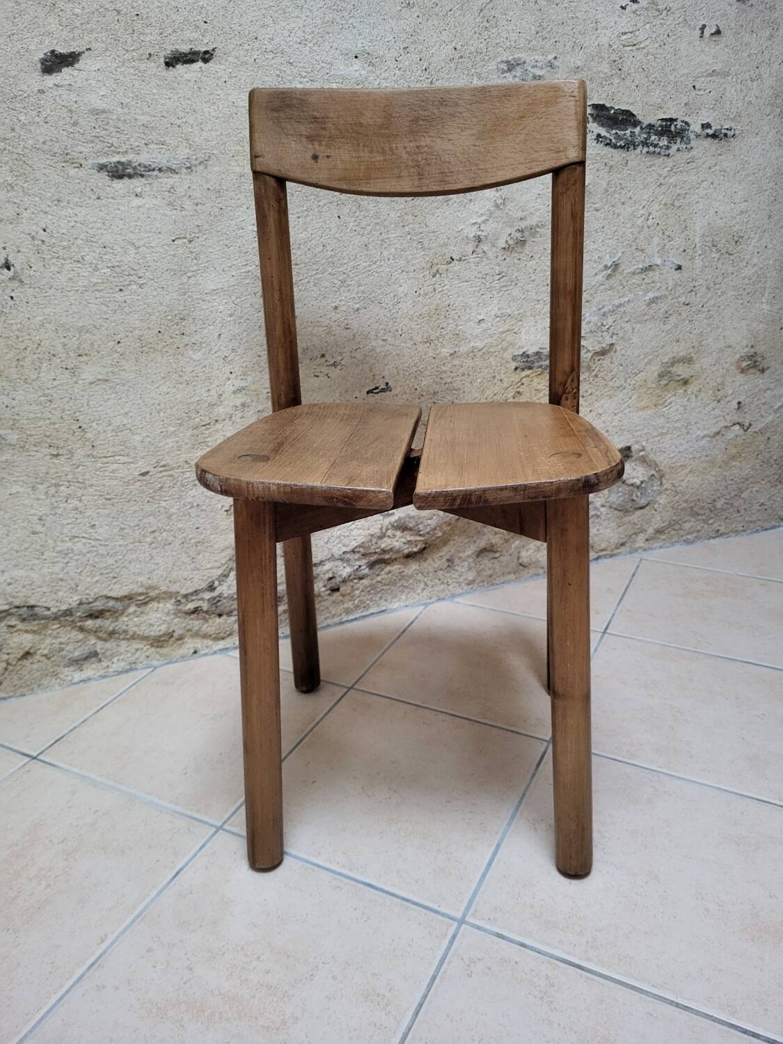 Coffee bean chair