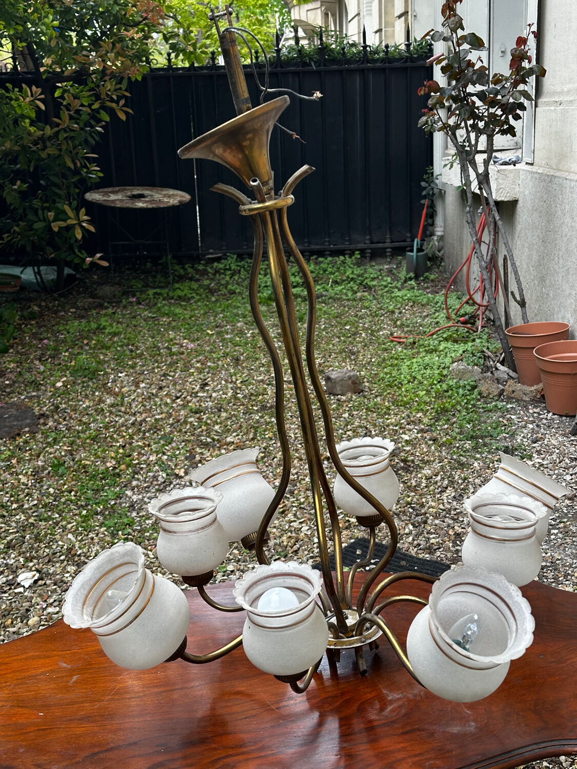 Vintage Lustre Brass and Frosted Glass with White and Gold Large Grains 8 Lights