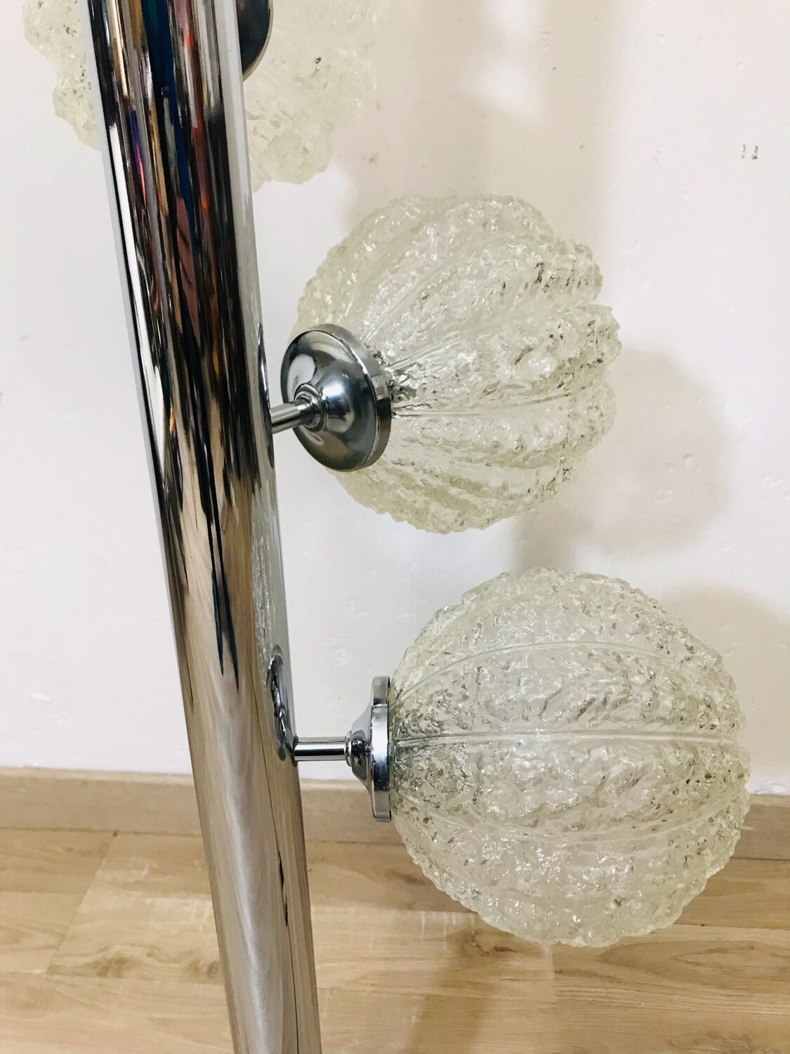 8-light floor lamp from the 70s