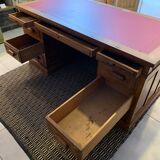 Double-sided desk