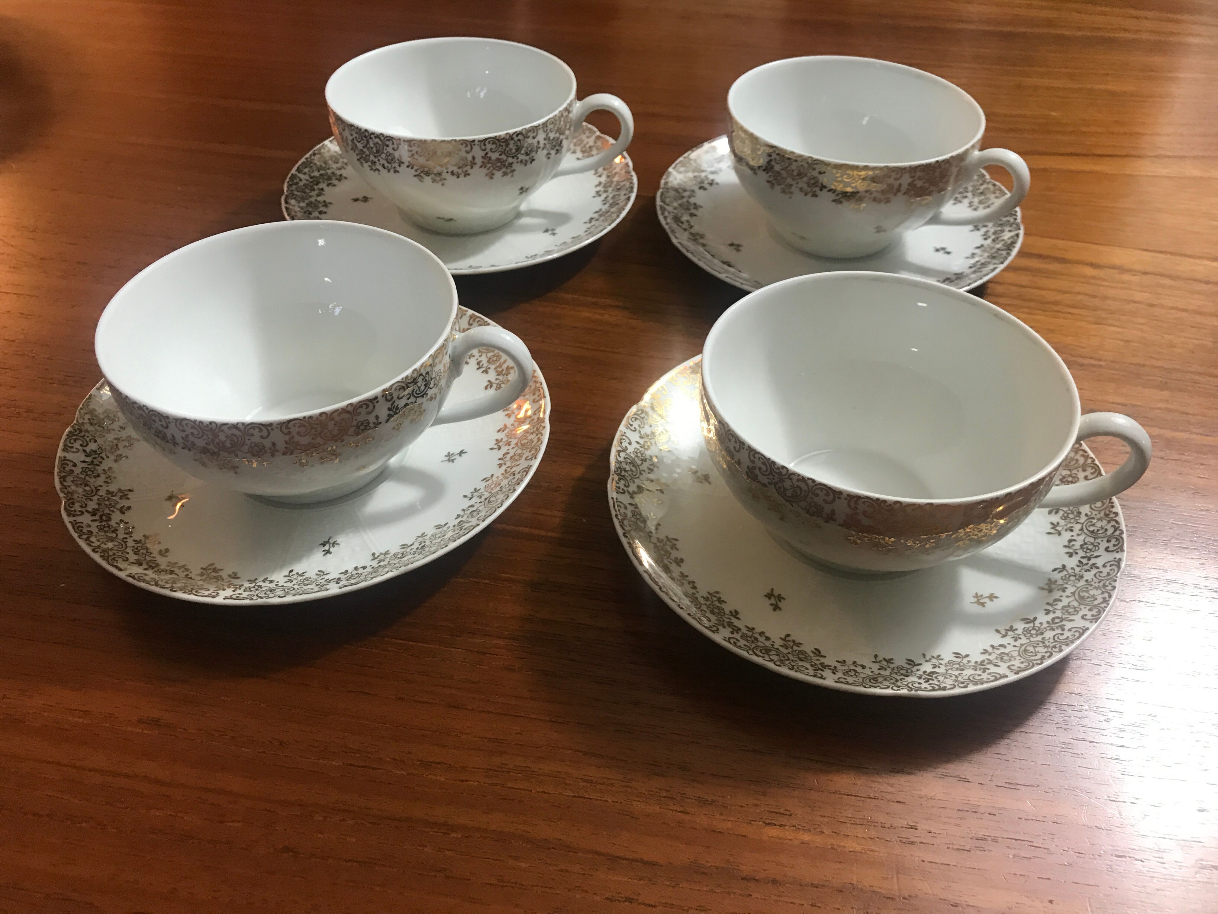 4 cups and tea saucers in 1970 Golden Limoges