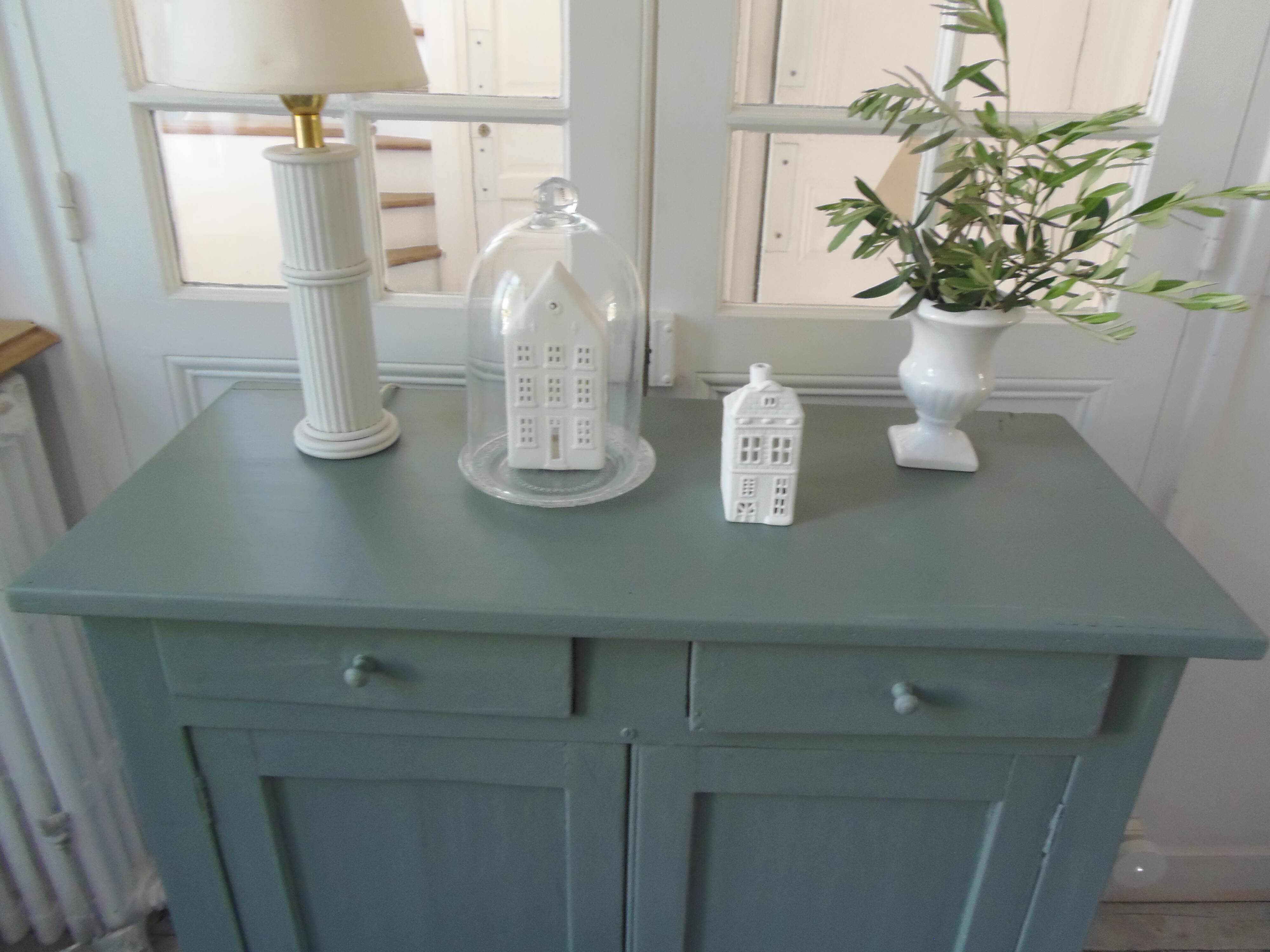 Vintage Parisian sideboard with 2 doors and 2 drawers, re-enchanted in smoky green.