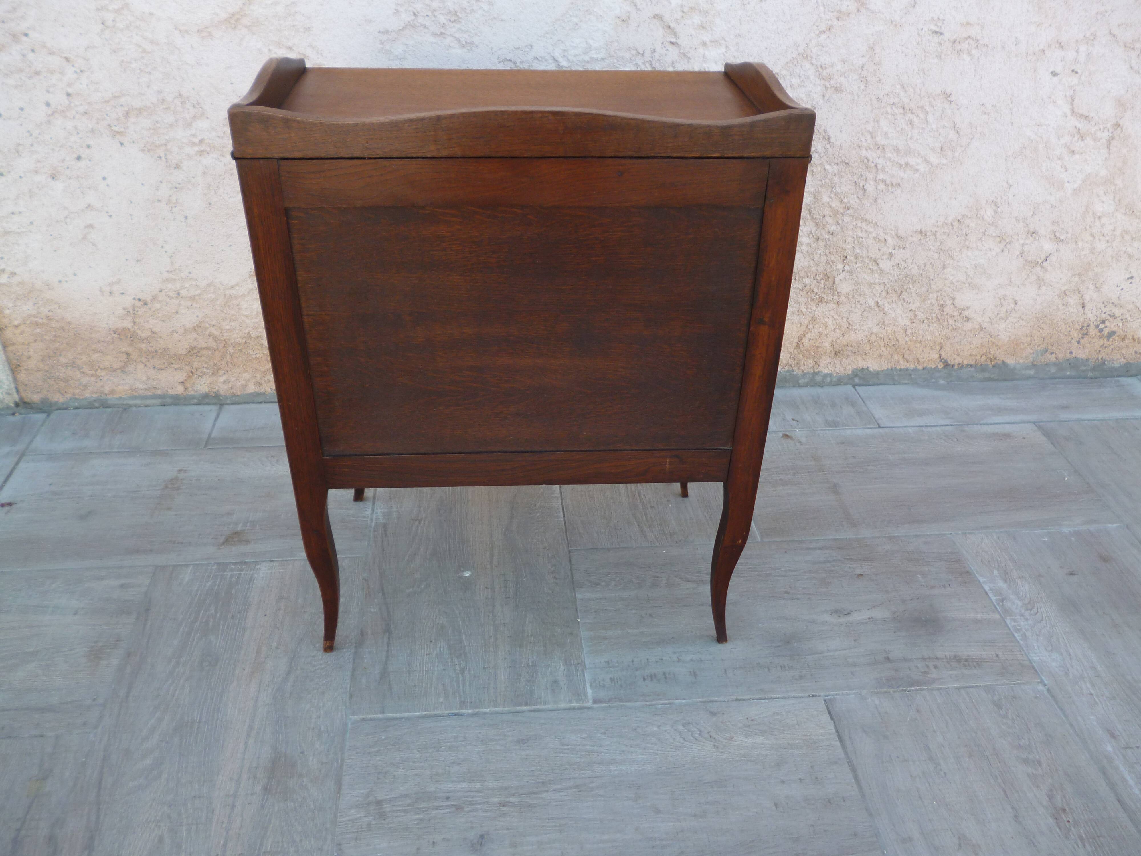 Silver dresser for Christofle cutlery set