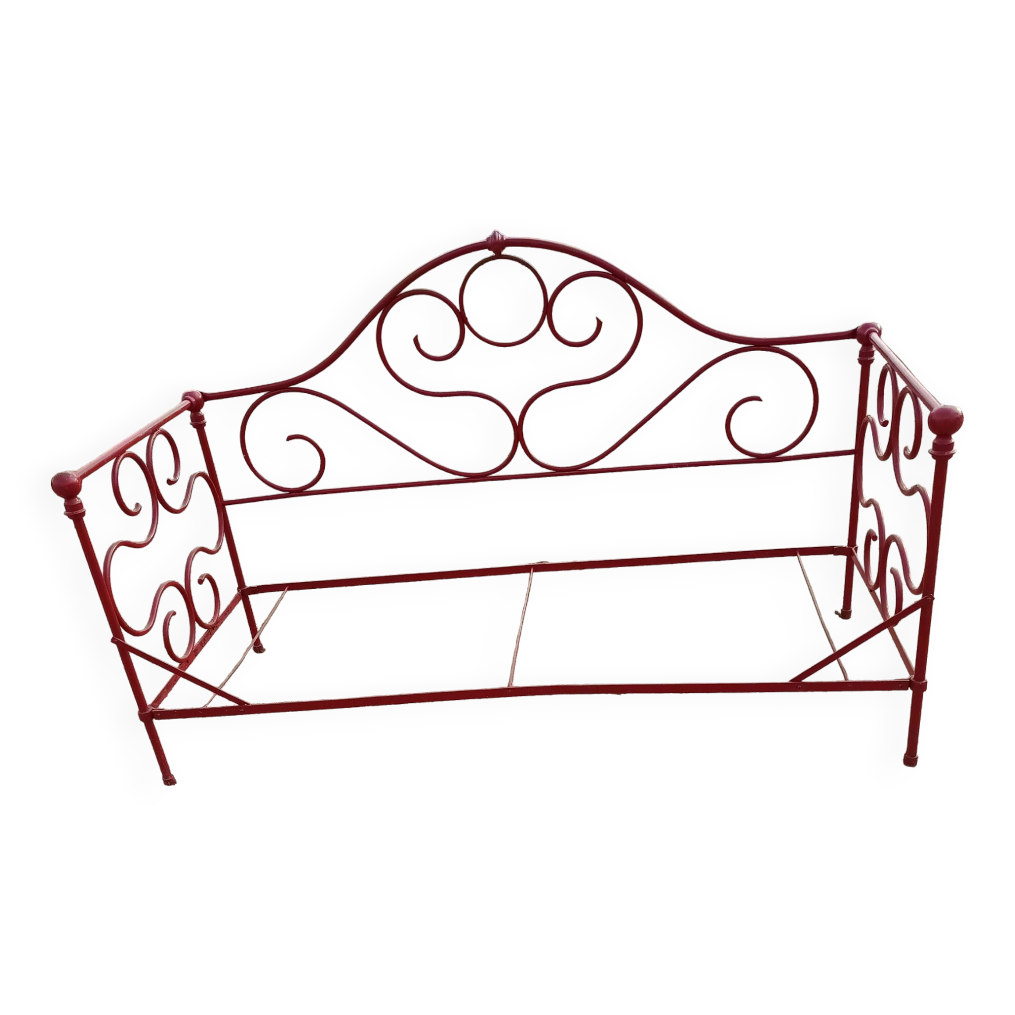 Iron bed
