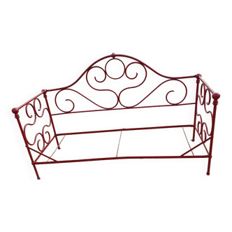 Iron bed