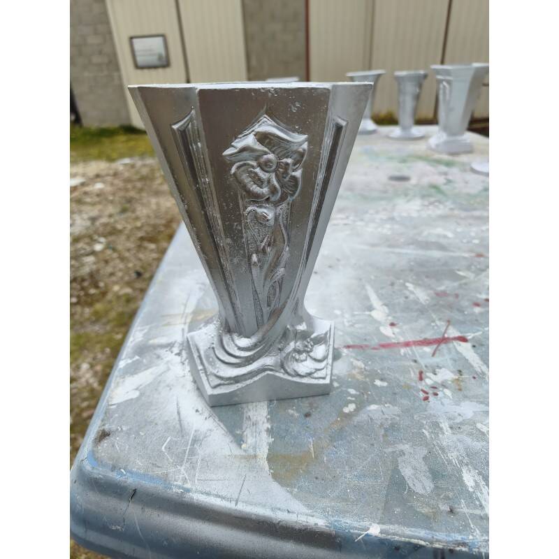 1 lot de vases en aluminium des années 30