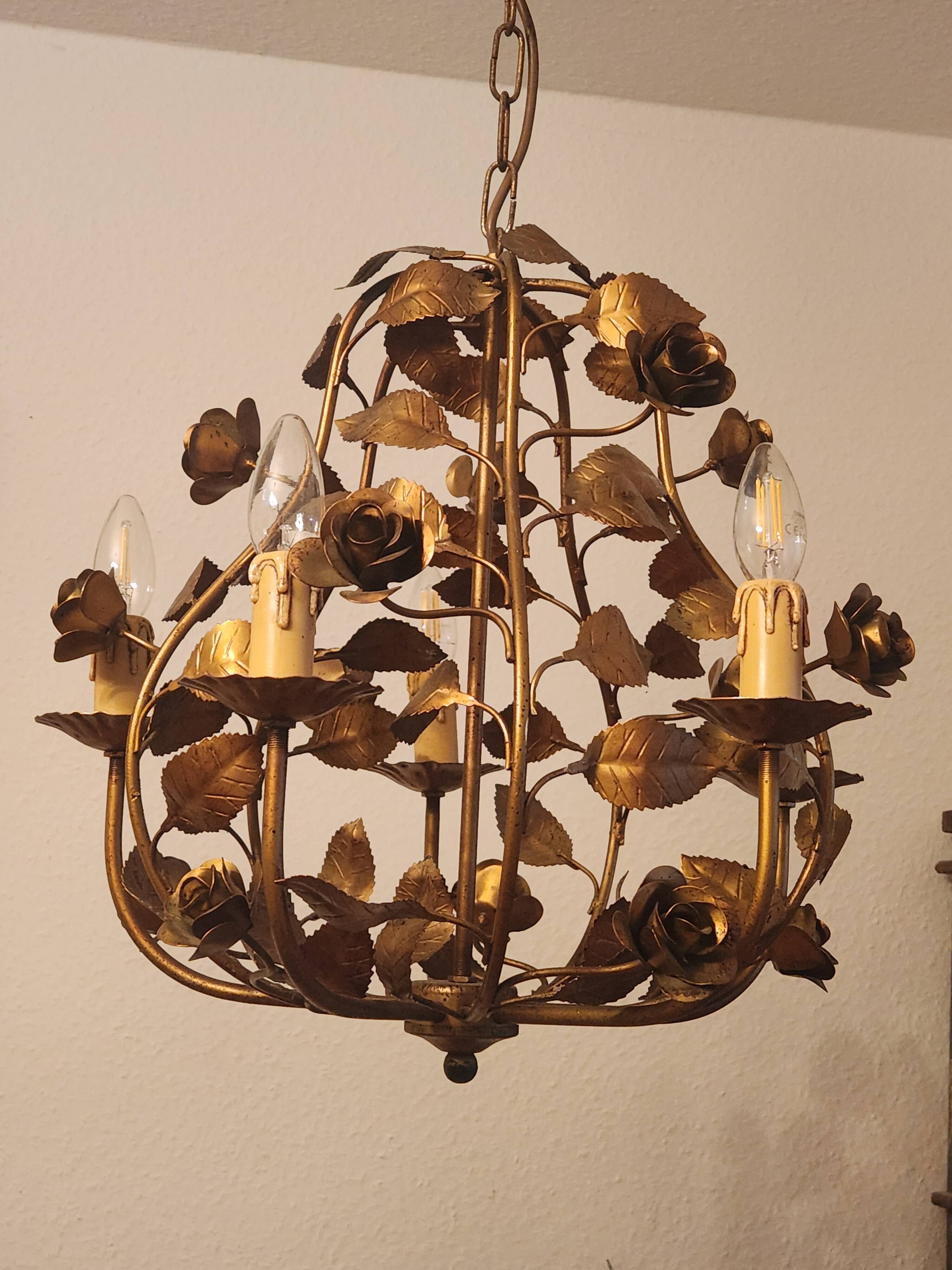 Chandelier hand-forged Hollywood Regency rose leaf decorations