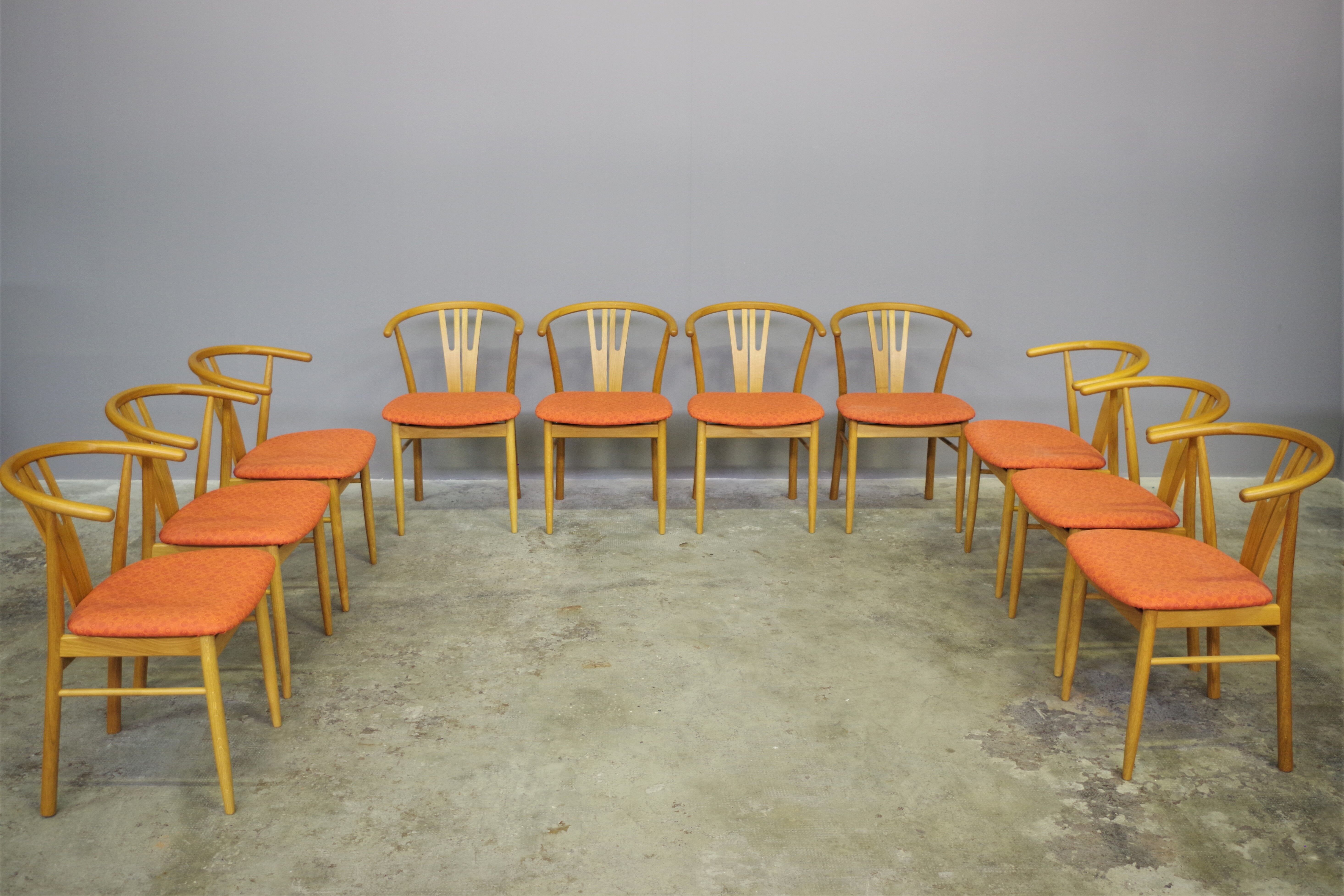 Set of 11 modern curved wood oak chairs