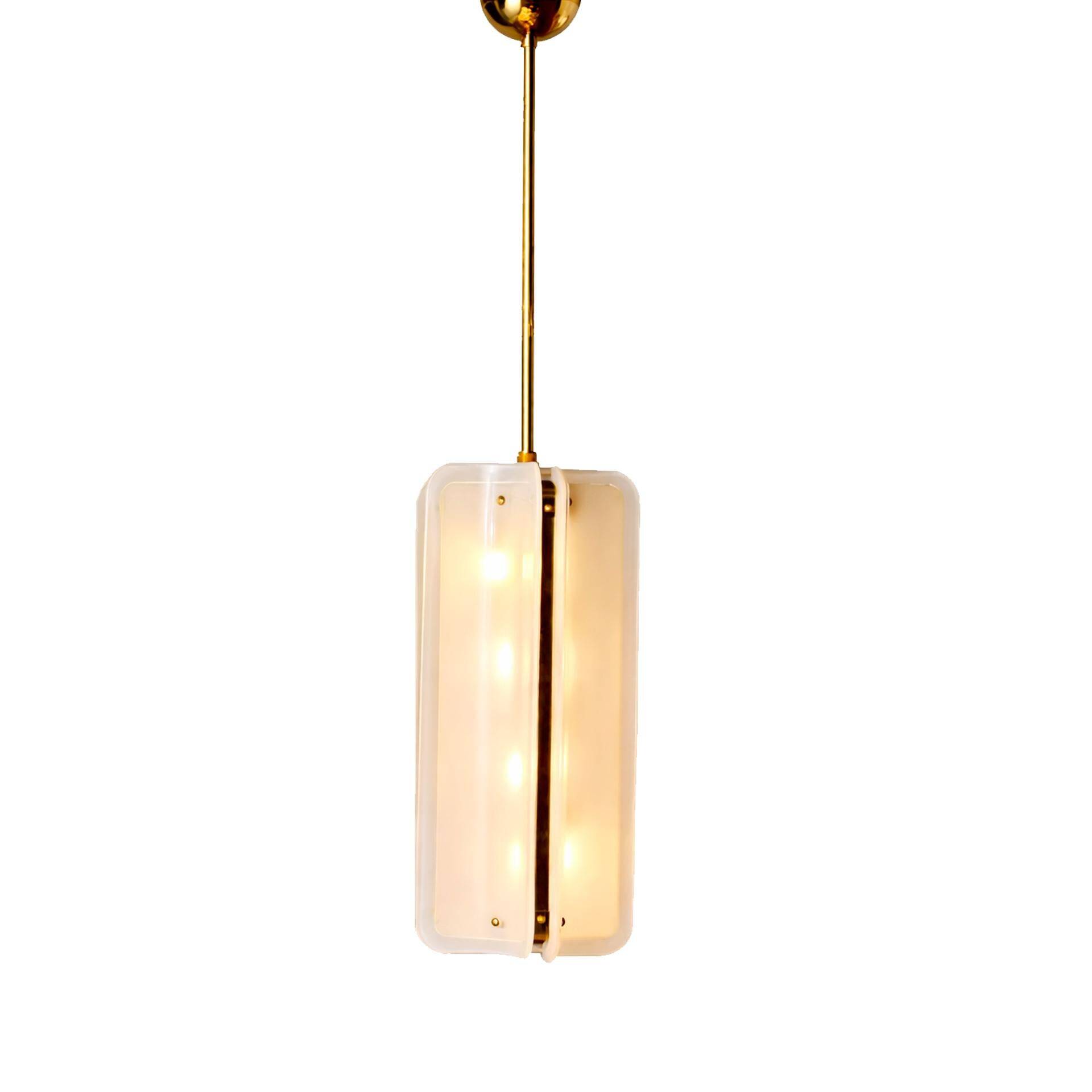 Lampe suspendue italienne en verre de Murano blanc et laiton de style mid-century modern