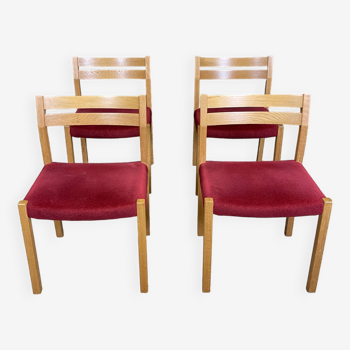 Ensemble de 4 chaises Moller chêne tissu rouge Danemark années 70