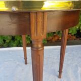 Louis XVI-style boiler table on marble