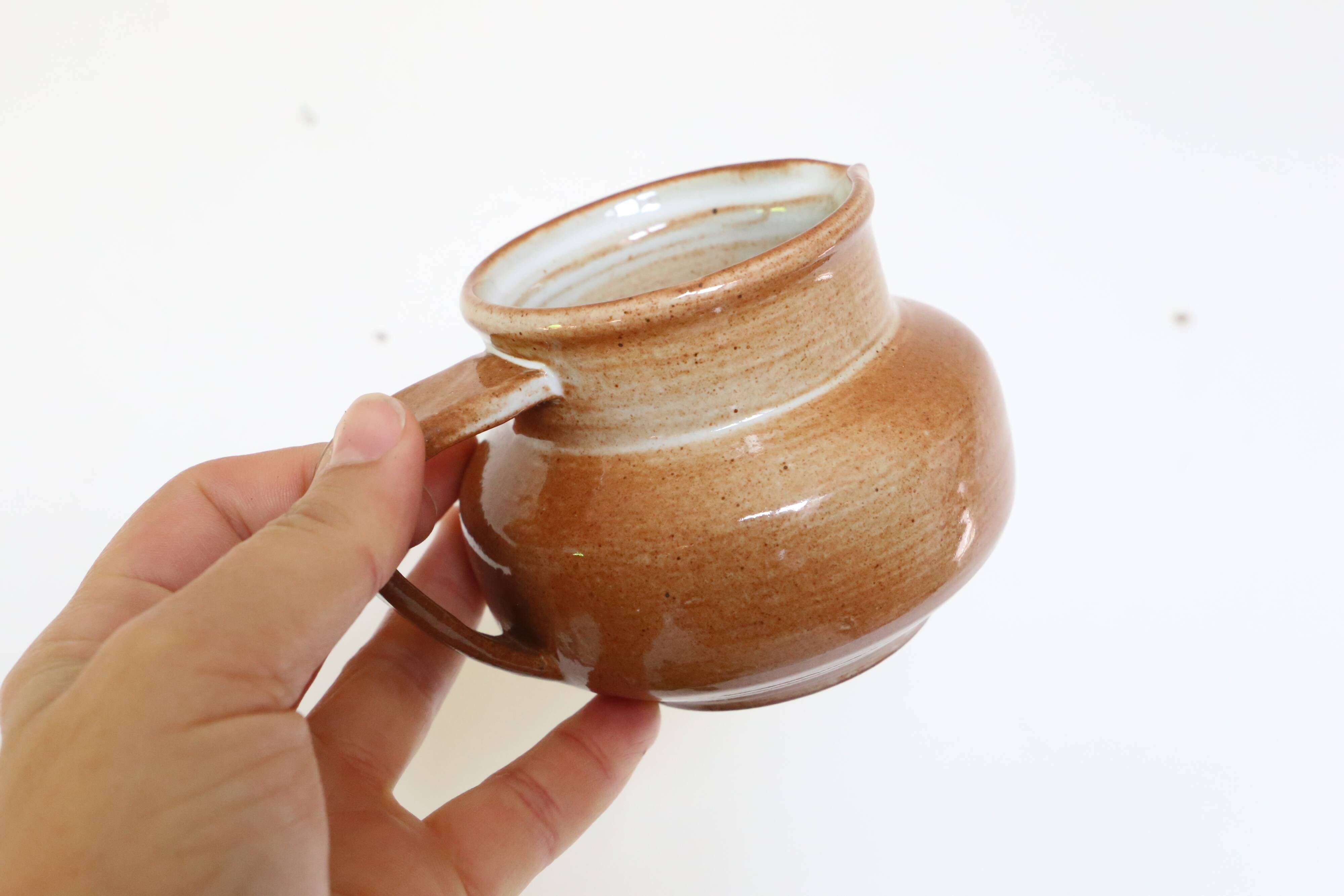Pot à lait en grès, poterie Mongolfier, France