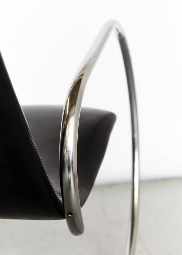 Fauteuil à bascule cantilever vintage S826 en chrome par Ulrich Böhme pour Thonet