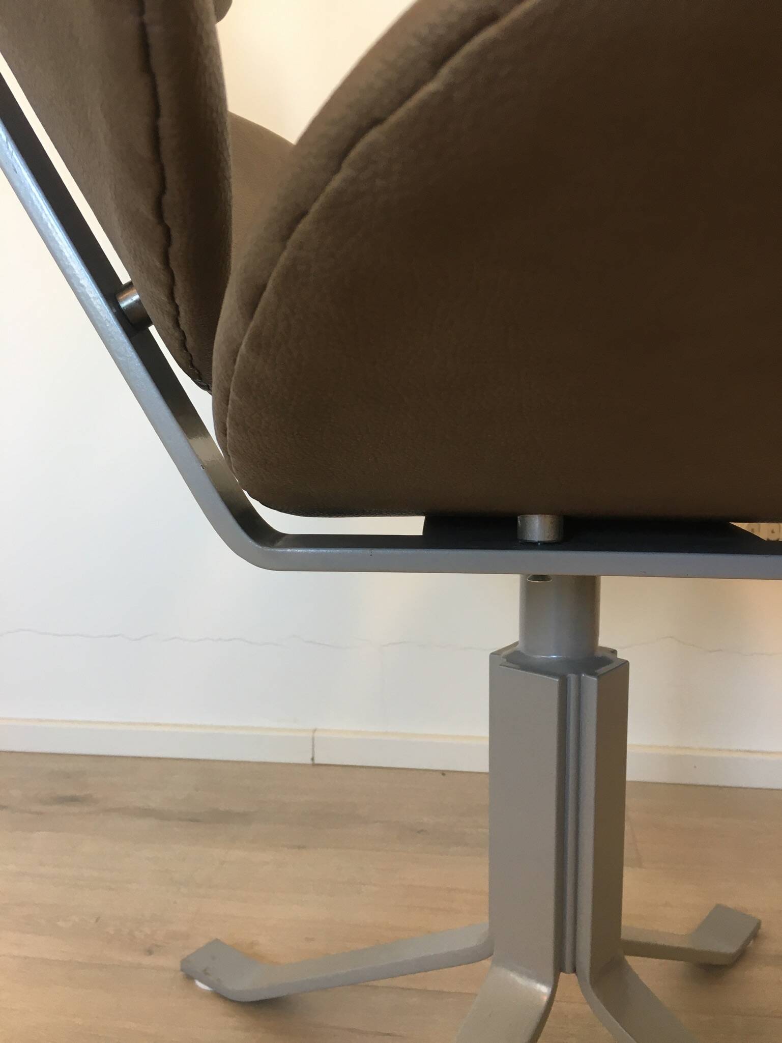 Corona Lounge Chair by Poul M. Volter, Model EJ 5, 1970