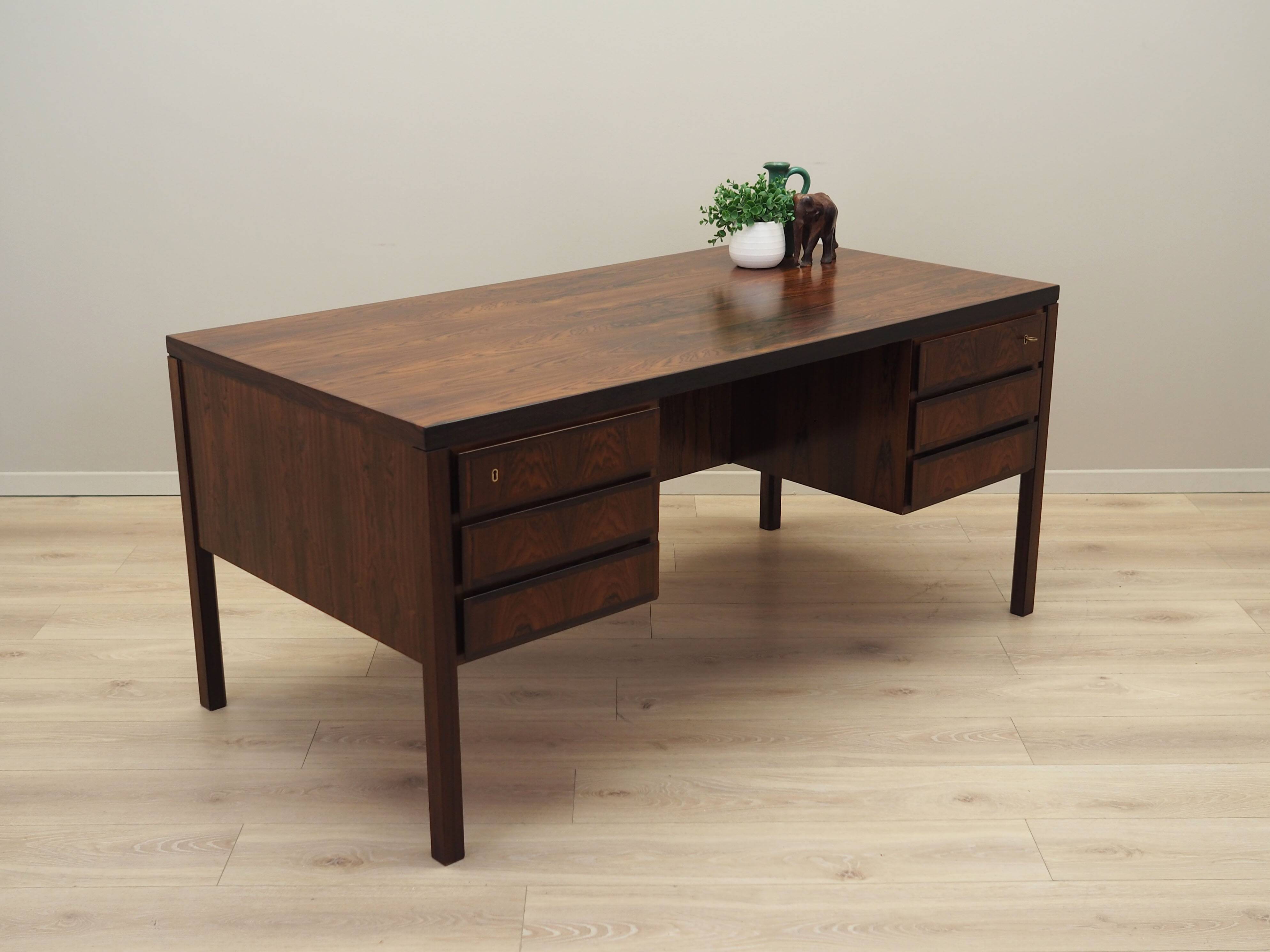 Rosewood desk, Danish design, 1970s, made by Omann Jun