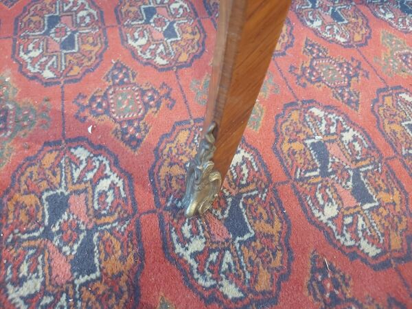 Bureau de pente, dos d'âne, scriban, bureau