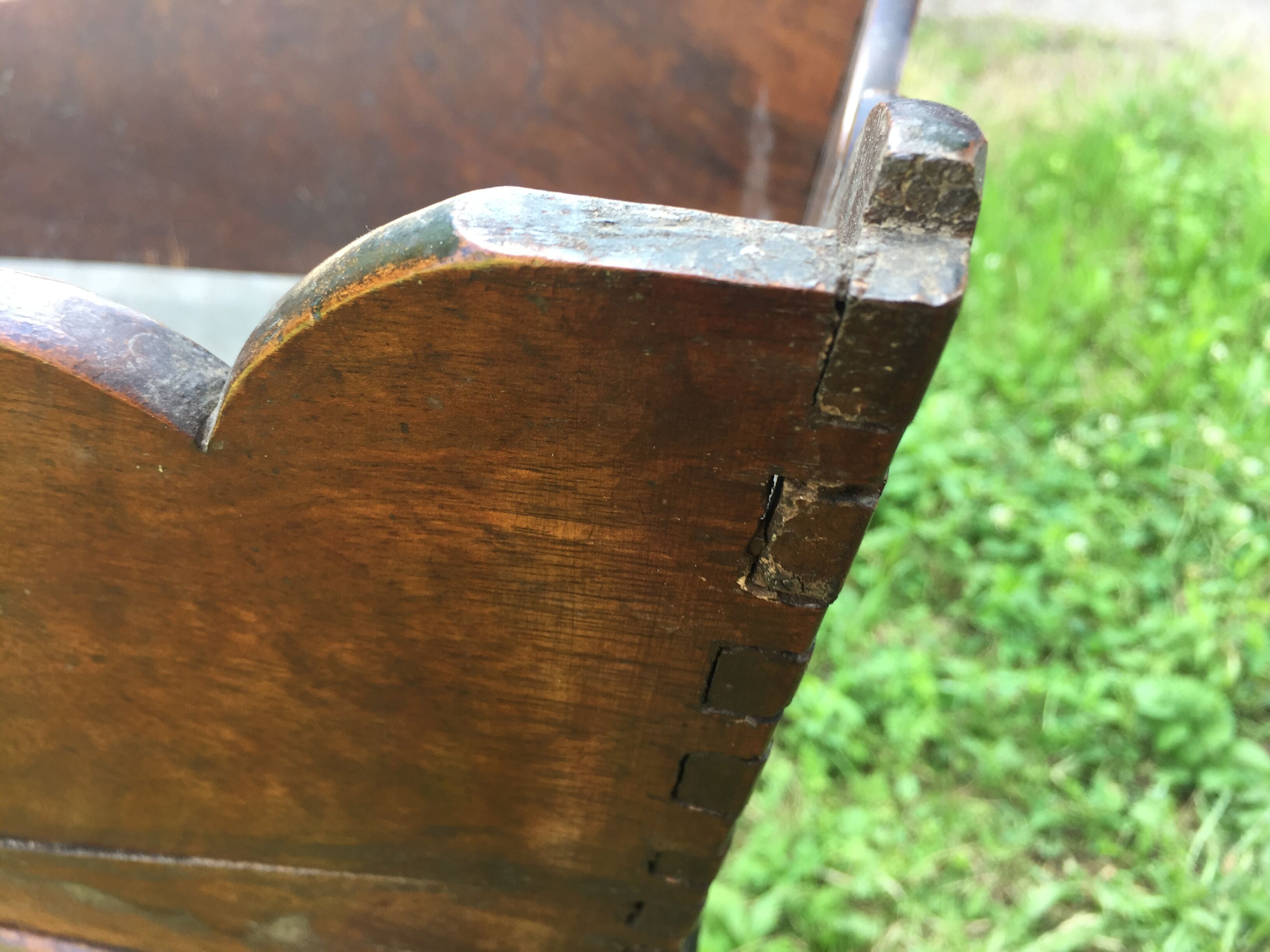 Wooden, wrought iron and zinc planter